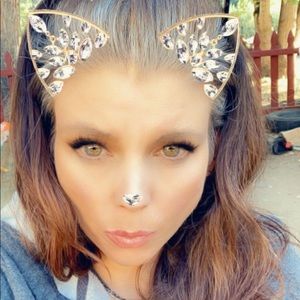 Meet your Posher, Windy